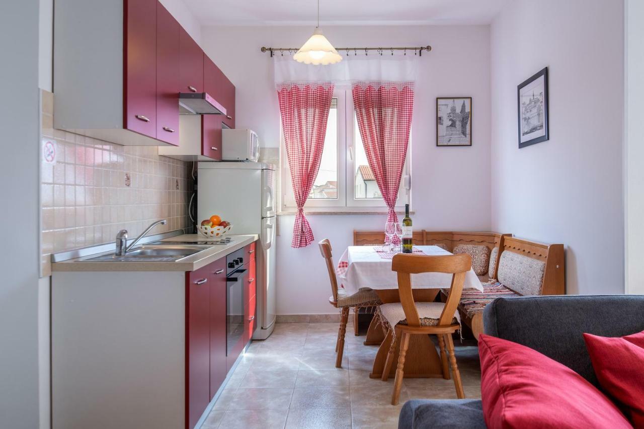Apartment Bordeaux 29 Rovinj Ngoại thất bức ảnh